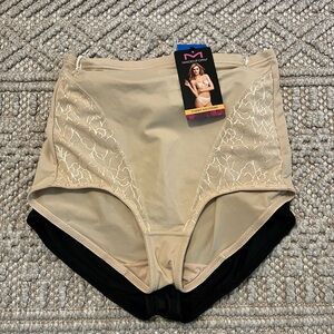 🆕 Maidenform Tummy Solutions underwear